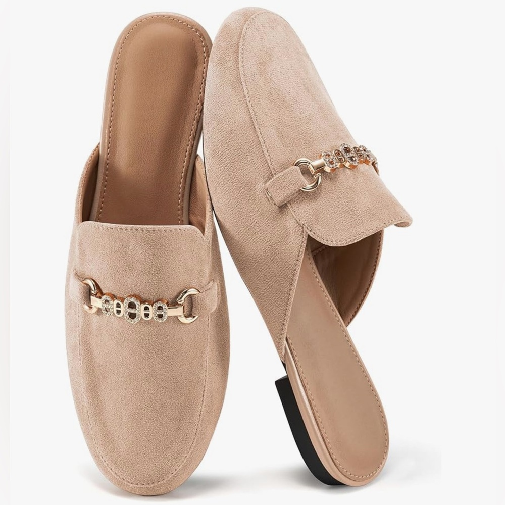 Amazon • Women’s Business Casual Backless Slide-on Loafers